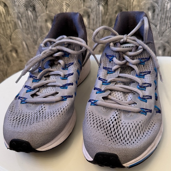 Nike Men’s Zoom Running Shoes - Picture 3 of 4